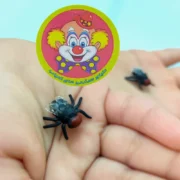 ابزار شوخی دنیای سرگرمی های کمیاب مدل مگس مصنوعی مجموعه 5 عددی - تصویر 2