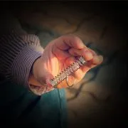 شعبده حلقه و فنر سحرآمیز (تردستی تعاملی و چالش‌برانگیز) - تصویر 6